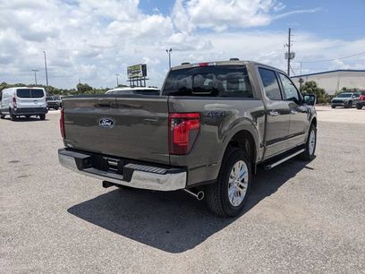 New 2026 Ford F150 XLT w/ Equipment Group 302A MID