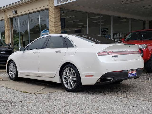 Used 2015 Lincoln MKZ w/ Equipment Group 102A Reserve FWD image 3