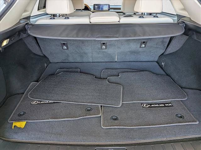 Used 2022 Lexus RX 350 FWD w/ Premium Package image 6