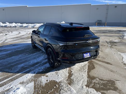 Used 2025 Chevrolet Equinox EV RS w/ Active Safety Package 3 image 4