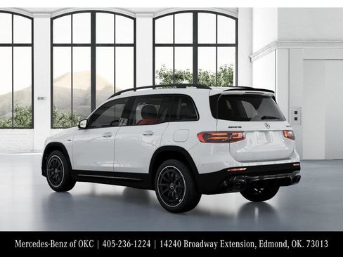 New 2026 Mercedes-Benz GLB 35 AMG 4MATIC image 29