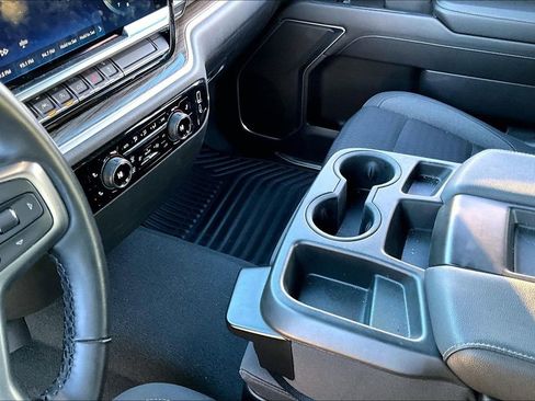 Used 2023 Chevrolet Silverado 1500 LT image 13