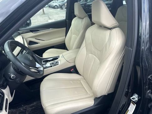 Used 2025 INFINITI QX60 Luxe w/ Vision Package AWD/4WD image 10