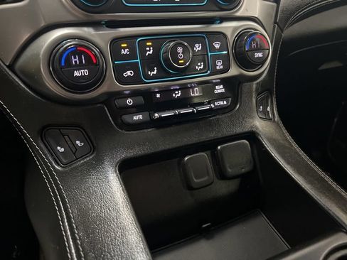 Used 2018 Chevrolet Tahoe LT AWD/4WD image 30
