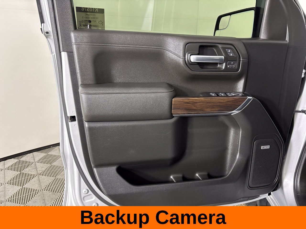 Used 2019 GMC Sierra 1500 SLT w/ SLT Premium Package AWD/4WD image 10