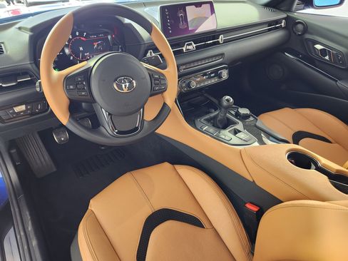 Used 2024 Toyota Supra Premium w/ Driver Assist Package image 15