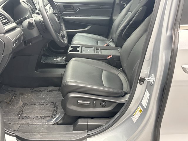 Used 2025 Honda Odyssey EX-L image 11