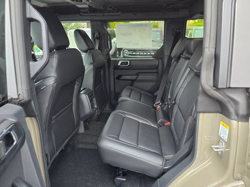 New 2026 Ford Bronco Outer Banks AWD/4WD image 15