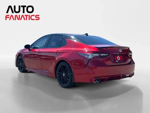 Used 2021 Toyota Camry XSE FWD image 3