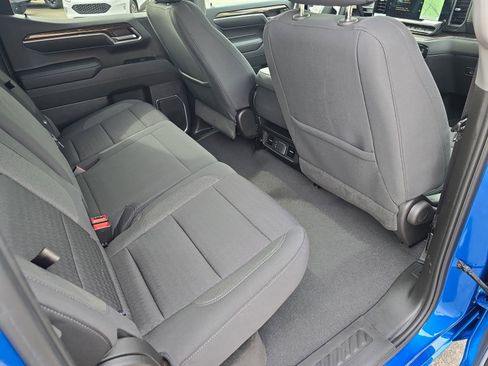 Used 2023 GMC Sierra 1500 Elevation image 12