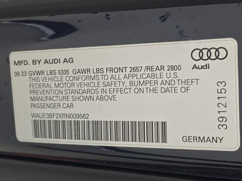 Used 2024 Audi A6 Premium Plus image 36
