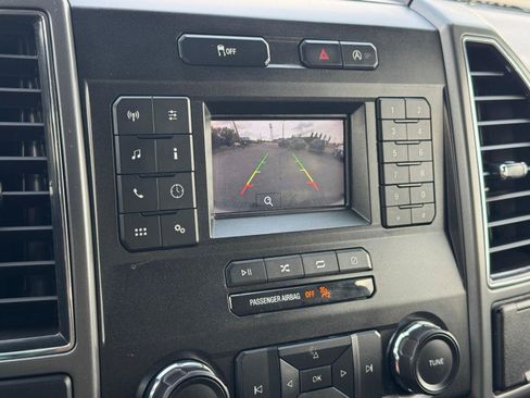Used 2018 Ford F150 XLT AWD/4WD image 17