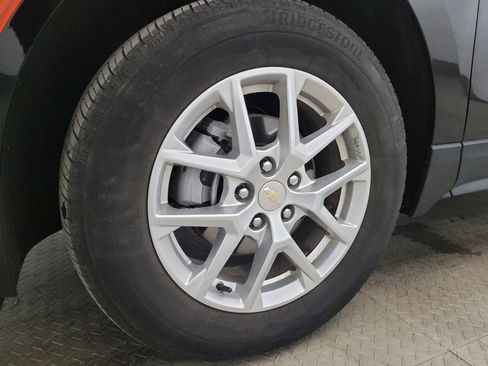 Used 2023 Chevrolet Equinox LT w/ Driver Convenience Package image 31