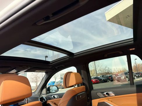 New 2026 BMW X5 xDrive50e image 20