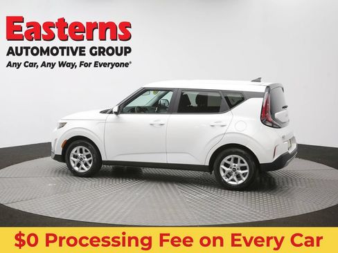 Used 2024 Kia Soul LX w/ Option Group 015 FWD image 59