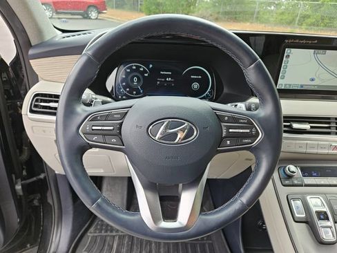 Used 2021 Hyundai Palisade Limited FWD image 23