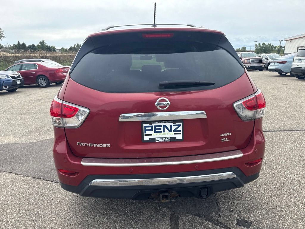 Used 2014 Nissan Pathfinder SL w/ SL Premium Package AWD/4WD image 6