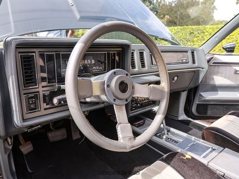 Used 1987 Buick Regal Coupe RWD image 46