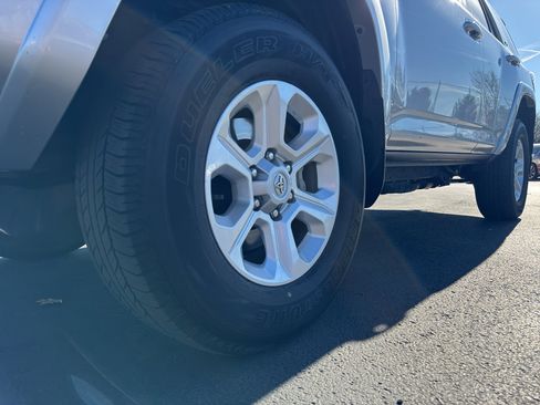 Used 2024 Toyota 4Runner SR5 Premium image 24