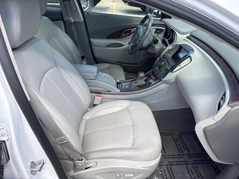 Used 2013 Buick LaCrosse Leather w/ Driver Confidence Package FWD image 18