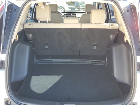 Used 2020 Honda CR-V LX image 6