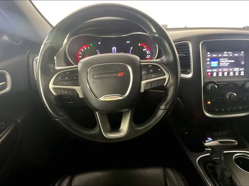 Used 2019 Dodge Durango SXT image 6