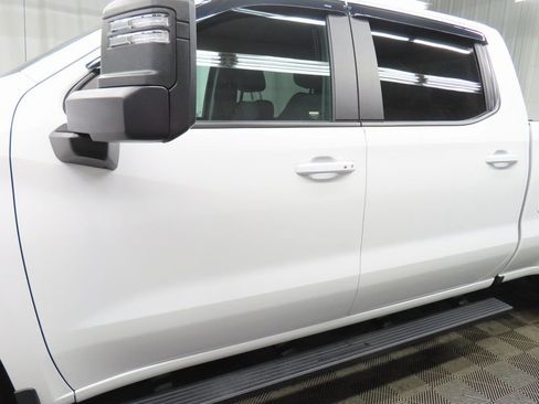 Used 2025 Chevrolet Silverado 1500 RST w/ Z71 Off-Road Package image 37