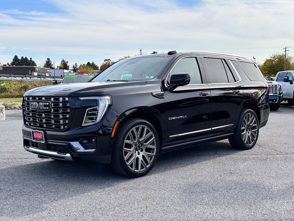 Certified 2025 GMC Yukon Denali Ultimate AWD/4WD image 2