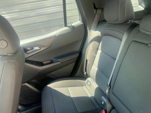 Used 2025 Chevrolet Equinox LT image 34