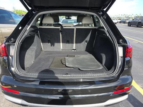 Used 2022 Audi Q3 2.0T Premium w/ Convenience Package image 18