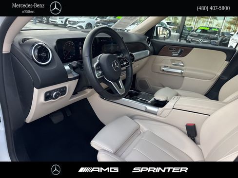 Certified 2022 Mercedes-Benz GLB 250 4MATIC image 10