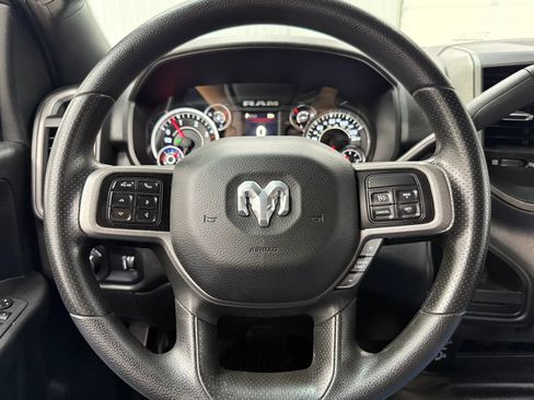 Used 2022 RAM 3500 Tradesman w/ Chrome Appearance Group AWD/4WD image 19