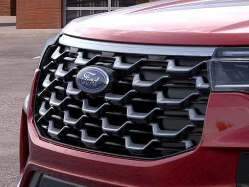 New 2026 Ford Explorer Platinum AWD/4WD image 17