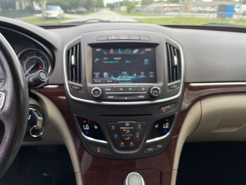 Used 2016 Buick Regal FWD image 17