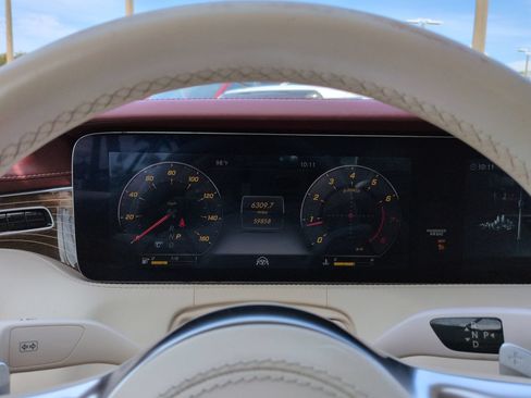 Used 2019 Mercedes-Benz S 560 Cabriolet image 26
