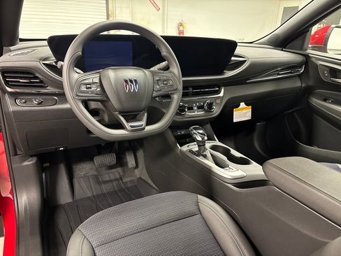 New 2026 Buick Envista Preferred FWD image 25