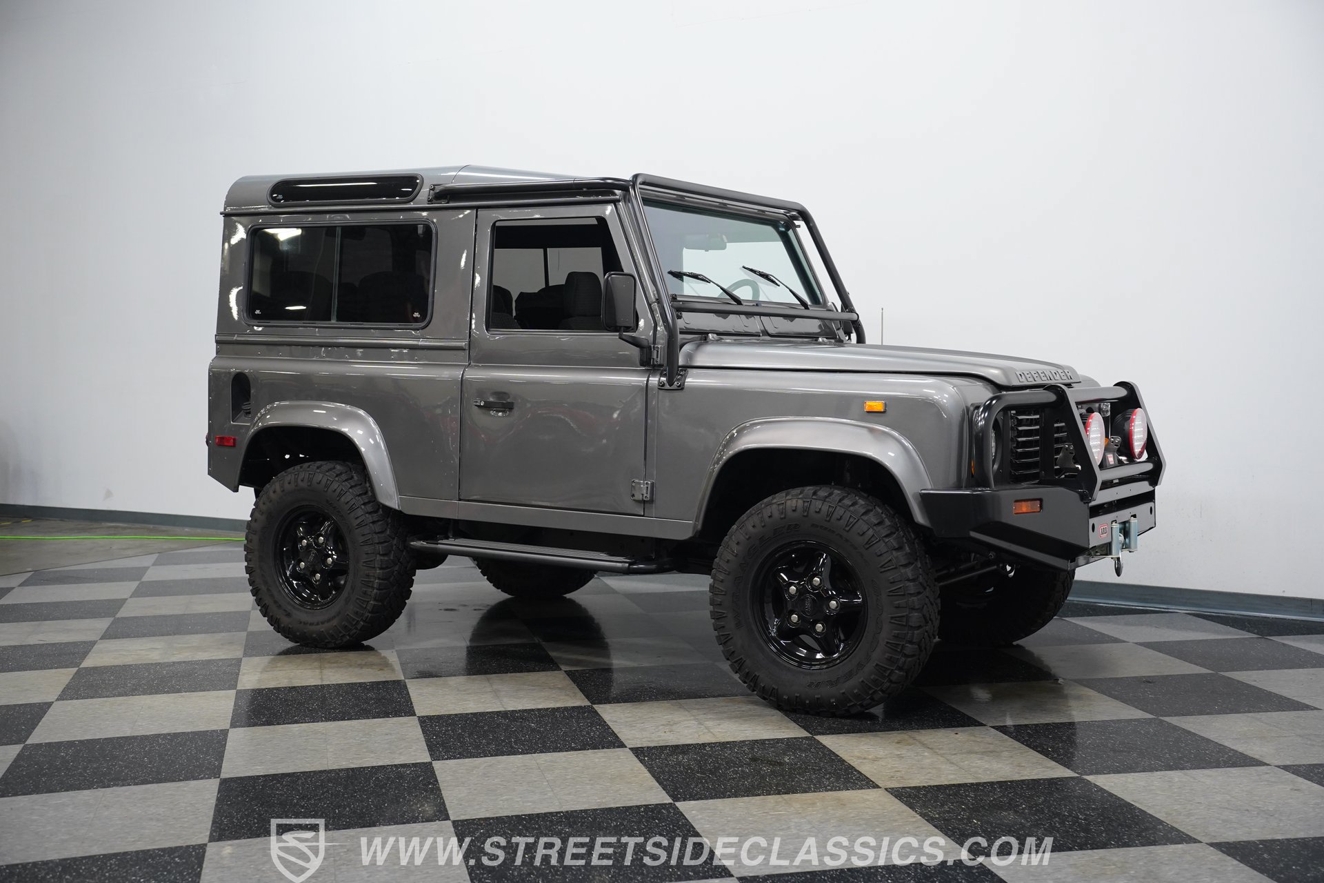 Used 1997 Land Rover Defender 90 AWD/4WD image 15