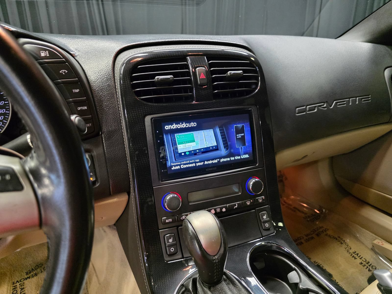 Used 2008 Chevrolet Corvette Coupe w/ Preferred Equipment Group RWD image 24