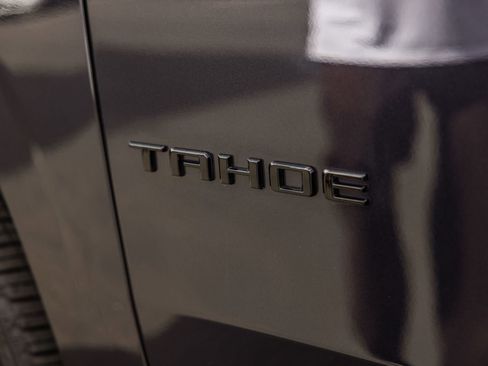 Used 2025 Chevrolet Tahoe Premier AWD/4WD image 27