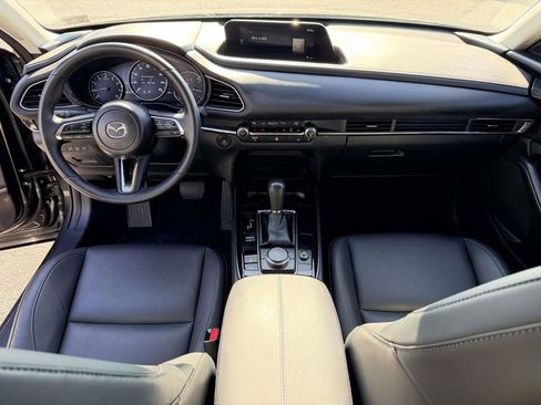 Used 2025 MAZDA CX-30 AWD 2.5 S w/ Preferred Package image 2