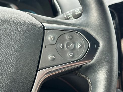 Certified 2023 Chevrolet Traverse RS image 38