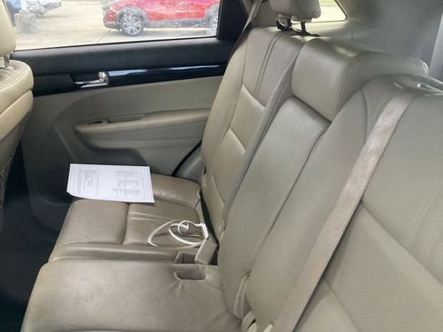 Used 2011 Kia Sorento EX w/ Premium Pkg FWD image 13
