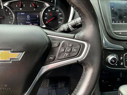 Used 2022 Chevrolet Equinox LT AWD/4WD image 11