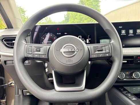 Used 2026 Nissan Kicks S FWD image 12