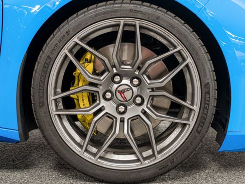 Used 2024 Chevrolet Corvette Z06 w/ Battery Protection Package image 34