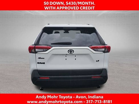 Used 2021 Toyota RAV4 LE FWD image 6