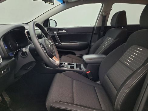 Used 2020 Kia Sportage LX w/ LX Popular Package AWD/4WD image 17
