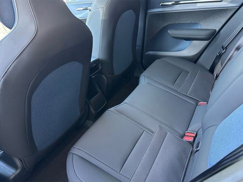 New 2026 Volvo EX30 Ultra image 4