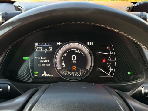 Used 2021 Lexus UX 250h image 25