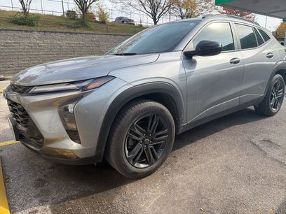 Used 2024 Chevrolet Trax ACTIV w/ Sunroof Package